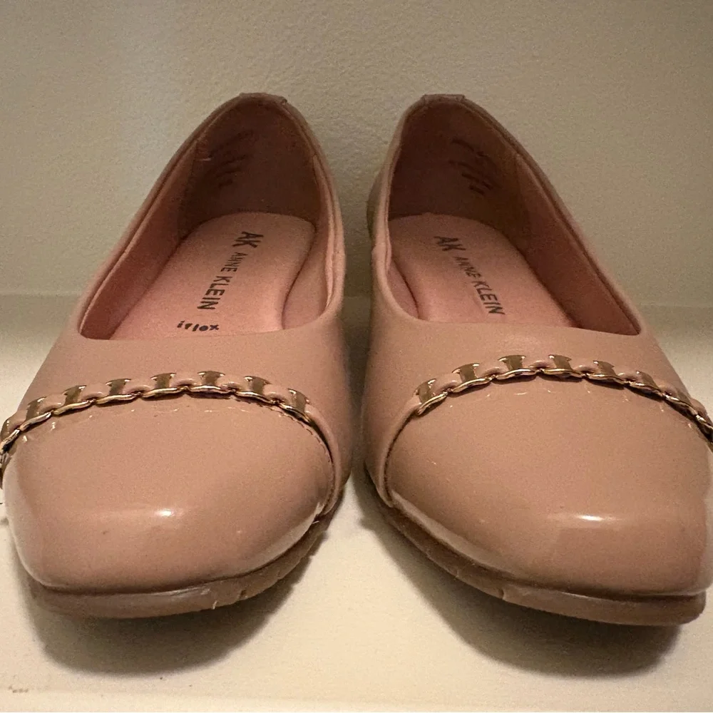 Anne Klein Tan Wedges